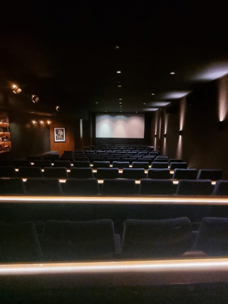kino-CINEMA-FILMTHEATER-Rossmarkt-7-60311-Frankfurt
